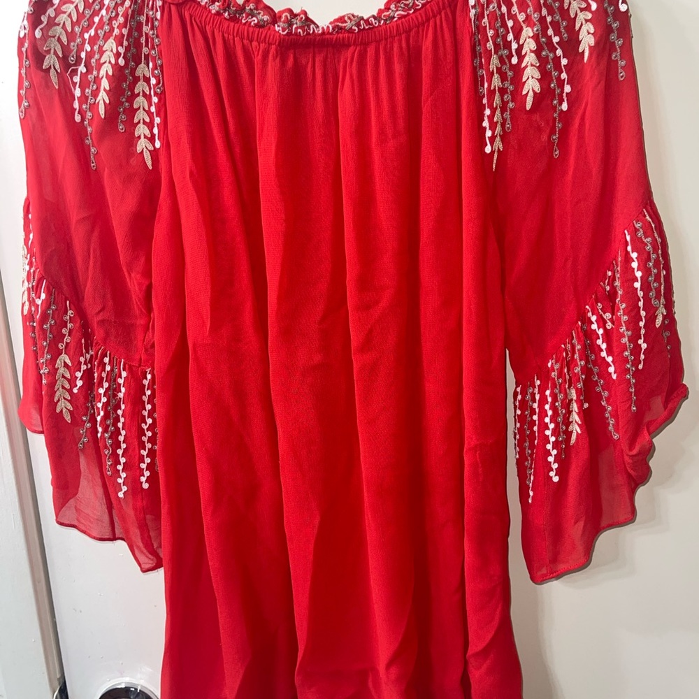 Vintage collection in the size Medium gently worn in a bright beautiful red.